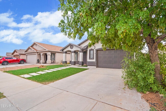 12732 Roberto Nunez Ln in El Paso, TX - Building Photo - Building Photo