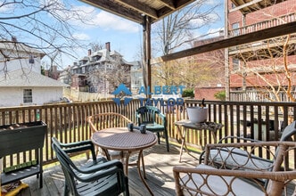104 Strathmore Rd, Unit 4 in Boston, MA - Building Photo - Building Photo