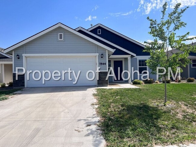 7544 S Boysenberry Ave