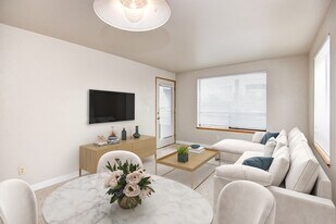 Arabelle Apartments in Seattle, WA - Building Photo