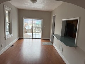 807 Crawford Ave in Altoona, PA - Foto de edificio - Building Photo