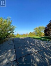 805 Ridge Rd in Hamilton, ON - Building Photo - Building Photo