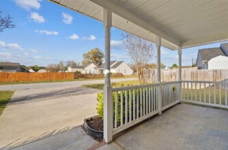 5016 Parkerwood Dr in Knightdale, NC - Building Photo - Building Photo