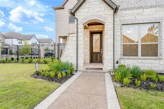 701 Prairie Falcon Dr in Arlington, TX - Building Photo - Building Photo