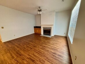 2848 Kelly Dr in Manhattan, KS - Foto de edificio - Building Photo