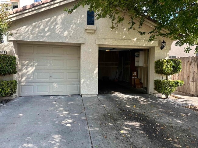 1531 Siemering Way in Stockton, CA - Building Photo - Building Photo