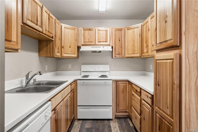 1256 Warner St, Unit C in Chico, CA - Foto de edificio - Building Photo