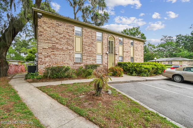 property at 1950 Paine Ave