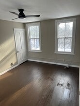 2 Hanscom Ave, Unit 2 in Poughkeepsie, NY - Building Photo - Building Photo