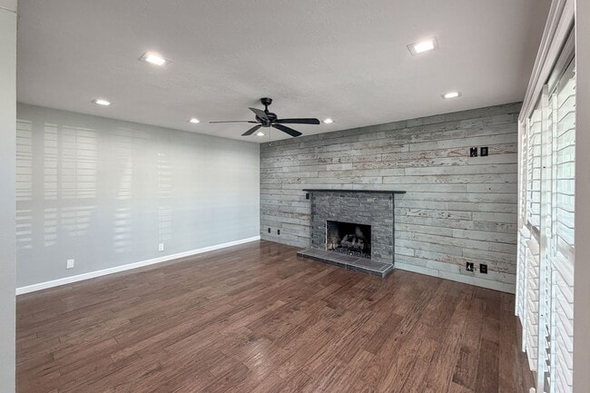 4950 Nautilus St in Oxnard, CA - Building Photo - Building Photo