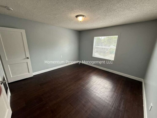 property at 953 12th Ave S