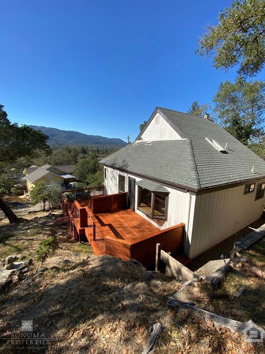 161 Kearney Ave in Sonoma, CA - Building Photo