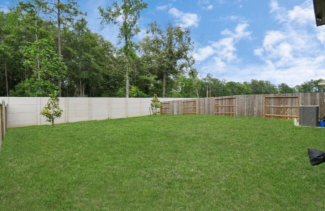 property at 18606 Rosehill Pr Dr