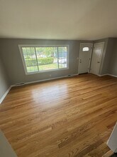 106 Glendale Ave in Liverpool, NY - Building Photo - Building Photo