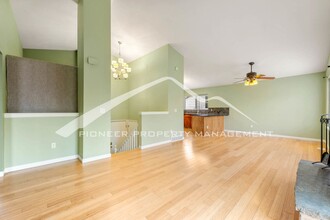 9806 Garrison Ct in Westminster, CO - Building Photo - Building Photo