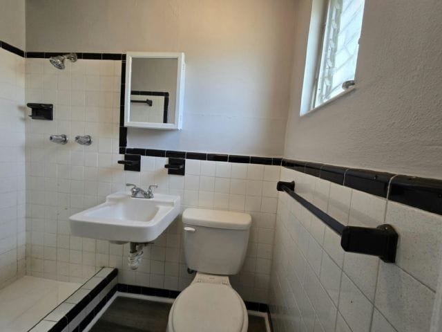 property at 10632 106th Ave N