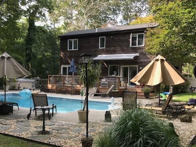 131 Lewis Rd in East Quogue, NY - Building Photo - Building Photo