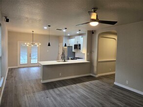 12127 Medina Ml in San Antonio, TX - Building Photo - Building Photo