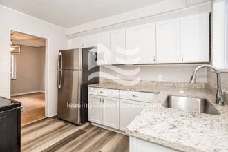 100 Spokane Dr in Pontiac, MI - Building Photo - Building Photo