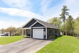 Cottages at Langley Cove in Laconia, NH - Building Photo - Building Photo