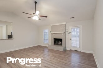 7413 Cross Tie Ct in Mint Hill, NC - Foto de edificio - Building Photo