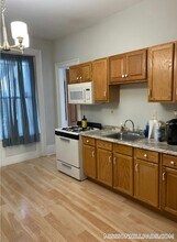94 Mt Pleasant Ave, Unit 1 in Boston, MA - Building Photo - Building Photo