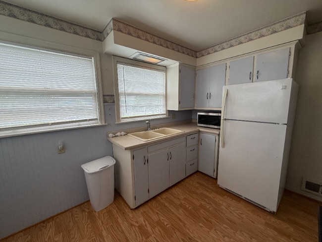 2156 E River Rd in Grand Island, NY - Building Photo - Building Photo