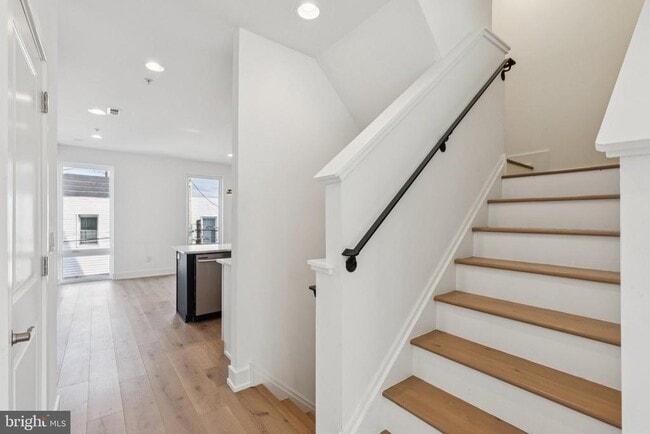 2820 Livingston St in Philadelphia, PA - Building Photo - Building Photo