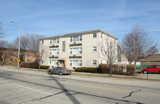 3201 Hawthorne Apartments