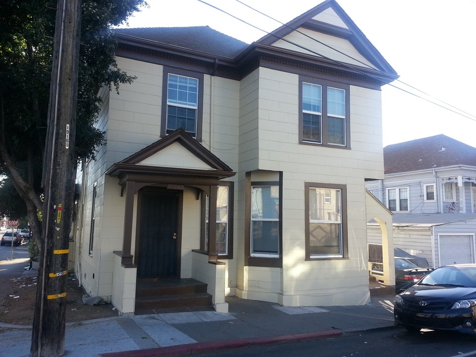 1607 Miller Ave in Oakland, CA - Foto de edificio