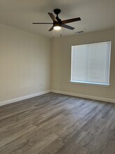 5104 Chestnut Rd in Olivehurst, CA - Building Photo - Building Photo