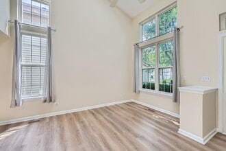 1208 Darnell Dr in Mundelein, IL - Building Photo - Building Photo