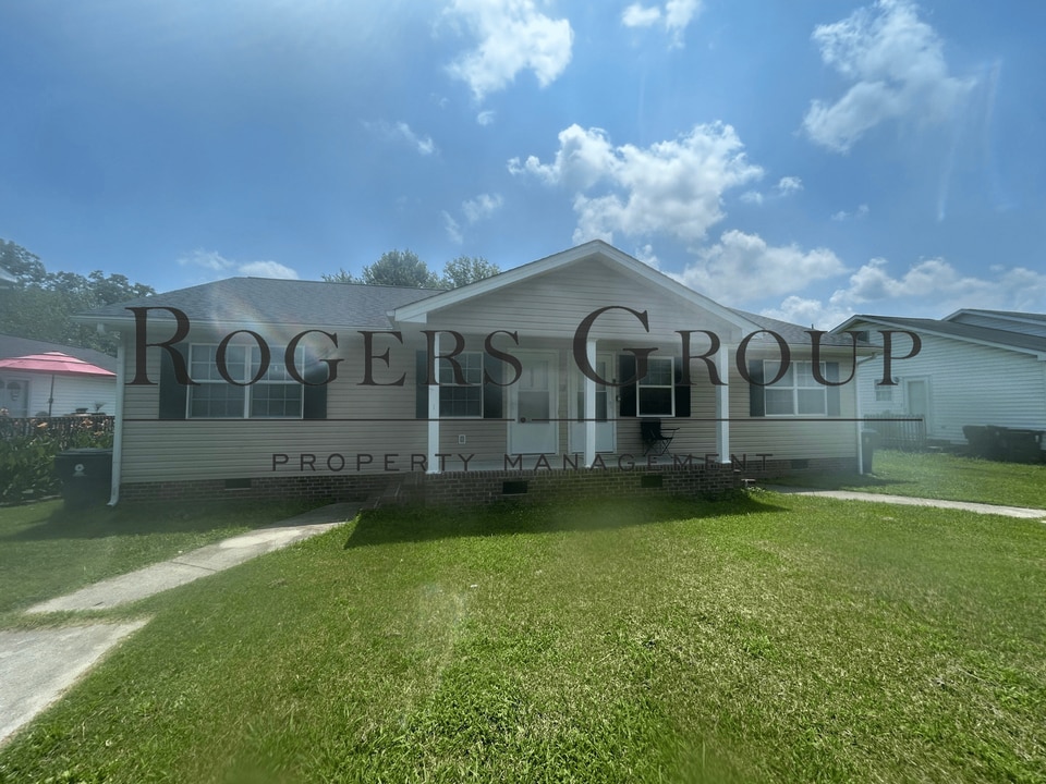607&609-609 Hicks Mill Rd in Oxford, NC - Building Photo