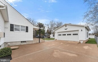 1406 F St in Woodbridge, VA - Building Photo - Building Photo