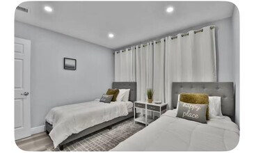 708 SW 16th Ave in Fort Lauderdale, FL - Building Photo - Building Photo