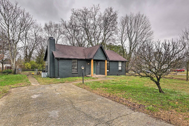 120 Southburn Dr in Hendersonville, TN - Building Photo - Building Photo