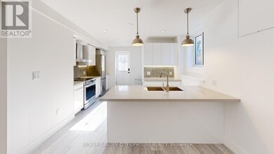 168 Russell Ave in St Catharines, ON - Building Photo - Building Photo