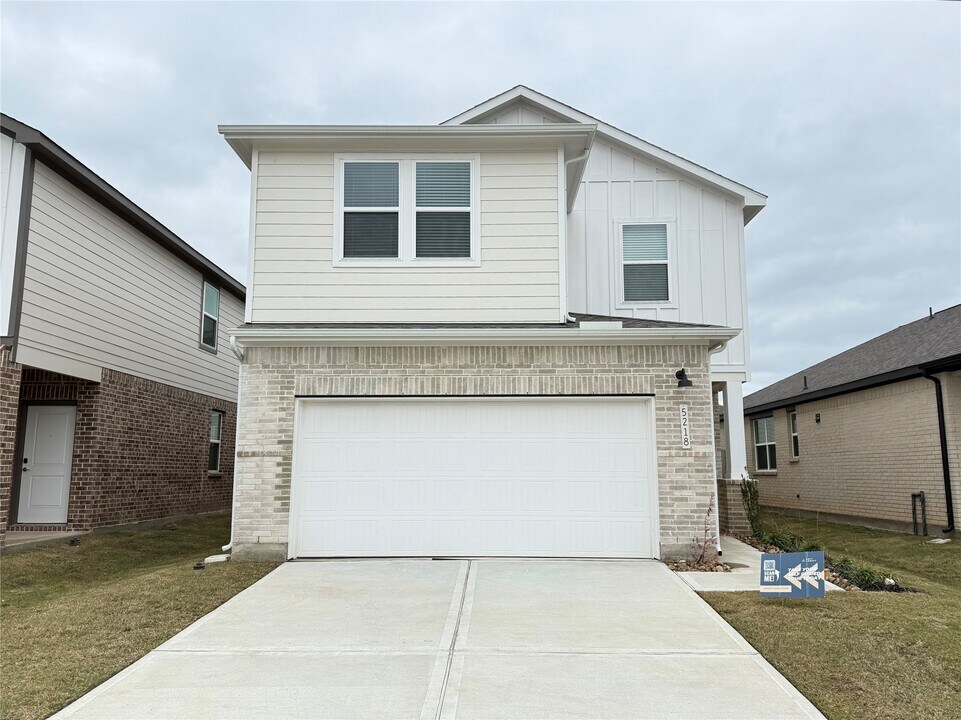 5218 Endurance Wy in Katy, TX - Building Photo