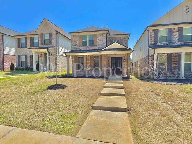 property at 10131 Macon Rd