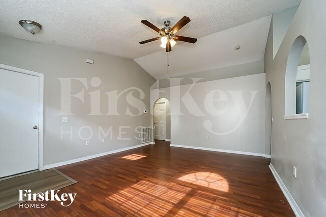 3413 Alec Dr in Middleburg, FL - Foto de edificio - Building Photo