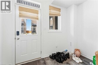 61 Soho St in Hamilton, ON - Building Photo - Building Photo