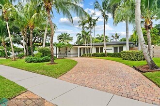 5801 NE 21st Dr in Fort Lauderdale, FL - Building Photo - Building Photo
