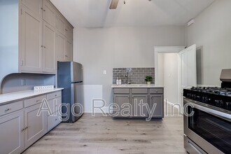 2123 N Sheridan Ave in Minneapolis, MN - Building Photo - Building Photo