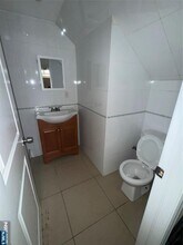 183 Thorne St in Jersey City, NJ - Building Photo - Building Photo