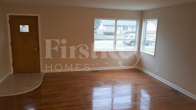 424 W Moreland Ave in Addison, IL - Building Photo - Building Photo