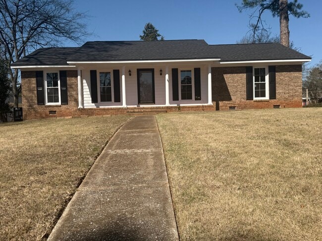 2819 Reeves Ln in Albany, GA - Building Photo - Building Photo