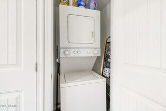 2724 W McLellan Blvd in Phoenix, AZ - Building Photo - Building Photo
