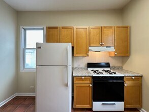 1829 W Melrose St in Chicago, IL - Building Photo - Building Photo