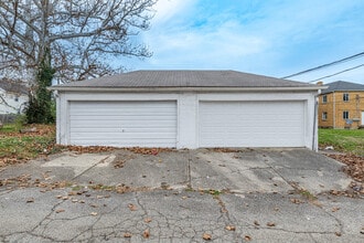 108 E Norman Ave, Unit 3 in Dayton, OH - Foto de edificio - Building Photo