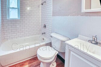 81 N Hampton Rd in Columbus, OH - Building Photo - Building Photo